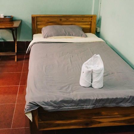 Mao Phasok Riverside Guesthouse Luang Prabang Zewnętrze zdjęcie
