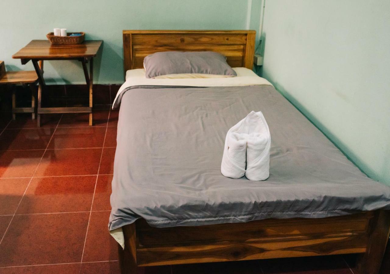 Mao Phasok Riverside Guesthouse Luang Prabang Zewnętrze zdjęcie